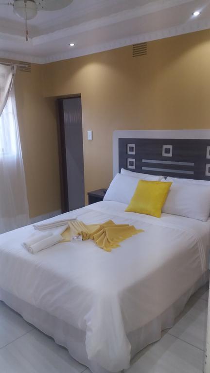 The Whitehouse Hotell Port Shepstone Eksteriør bilde