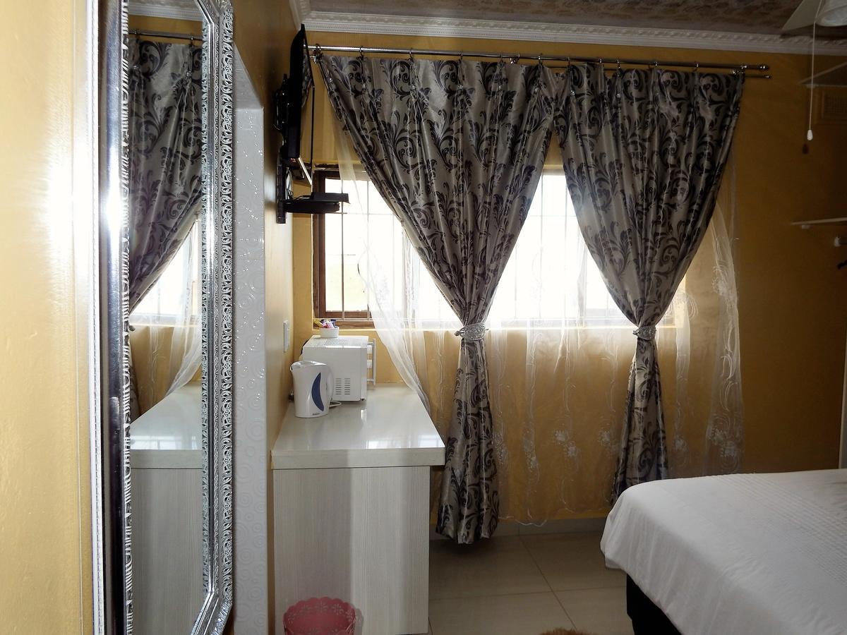 The Whitehouse Hotell Port Shepstone Eksteriør bilde